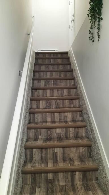 אדמונטון Carsonway Basement Suite מראה חיצוני תמונה